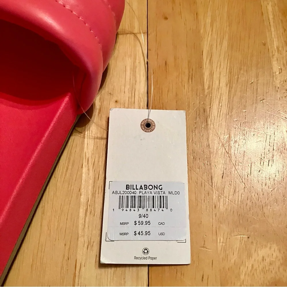 NWT Woman’s US size 9 Billabong Coral Slide Sandals.